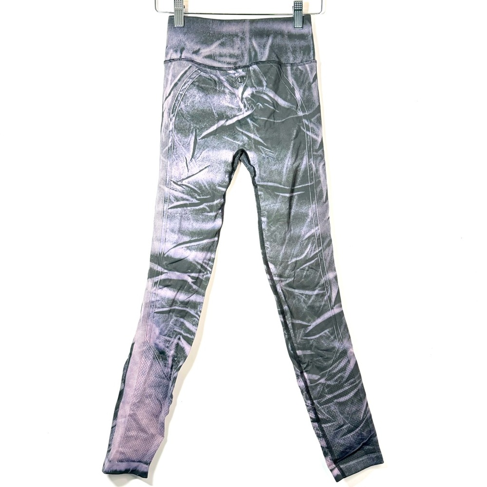 Lululemon Gray Gradient Crinkled Texture Leggings Womens Size 4 Full‎ Length